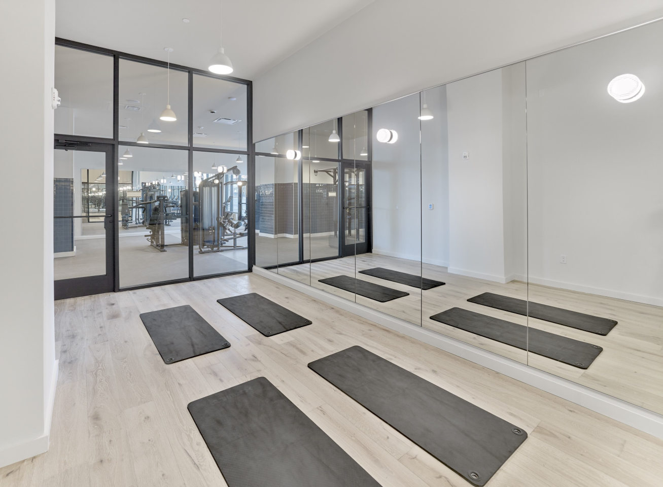Le Leo Co-Living (Shared Apartment) Image 39