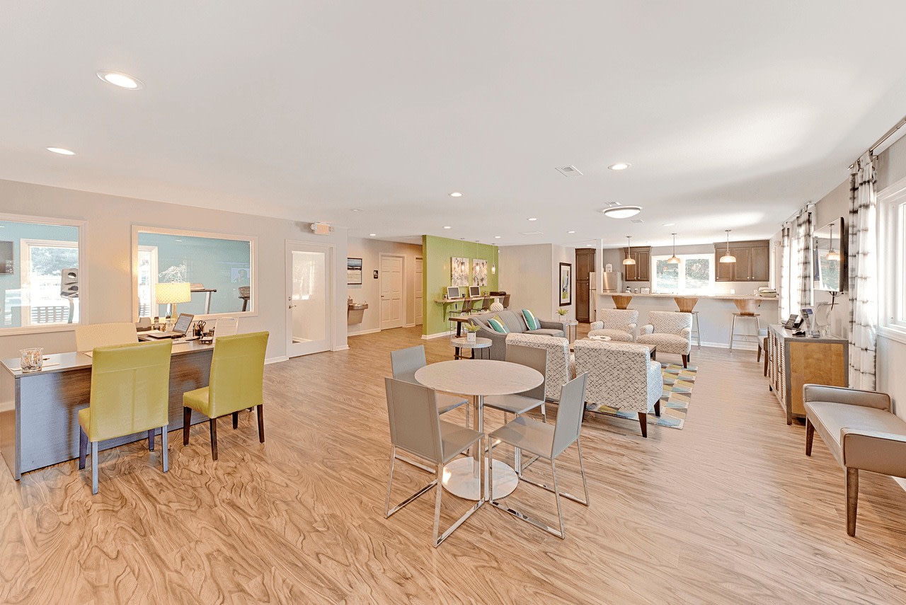 Eastchester Ridge Image 14