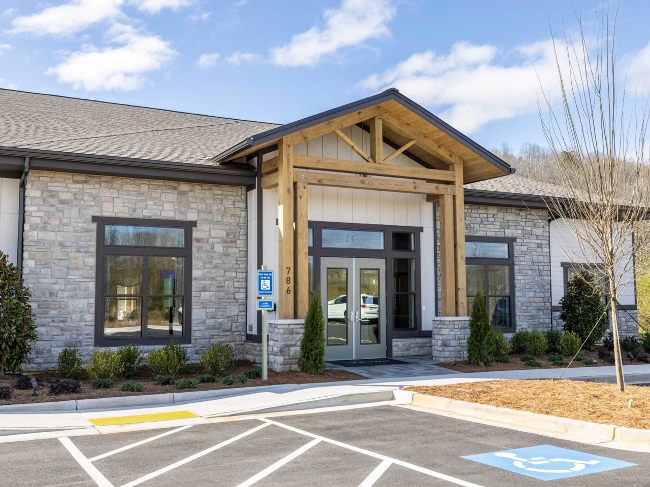 Advenir at Dawson Hills Image 9