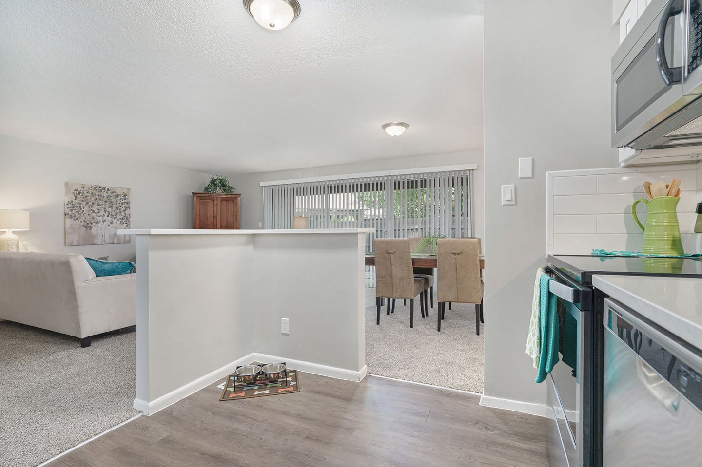 Kenilworth Image 83