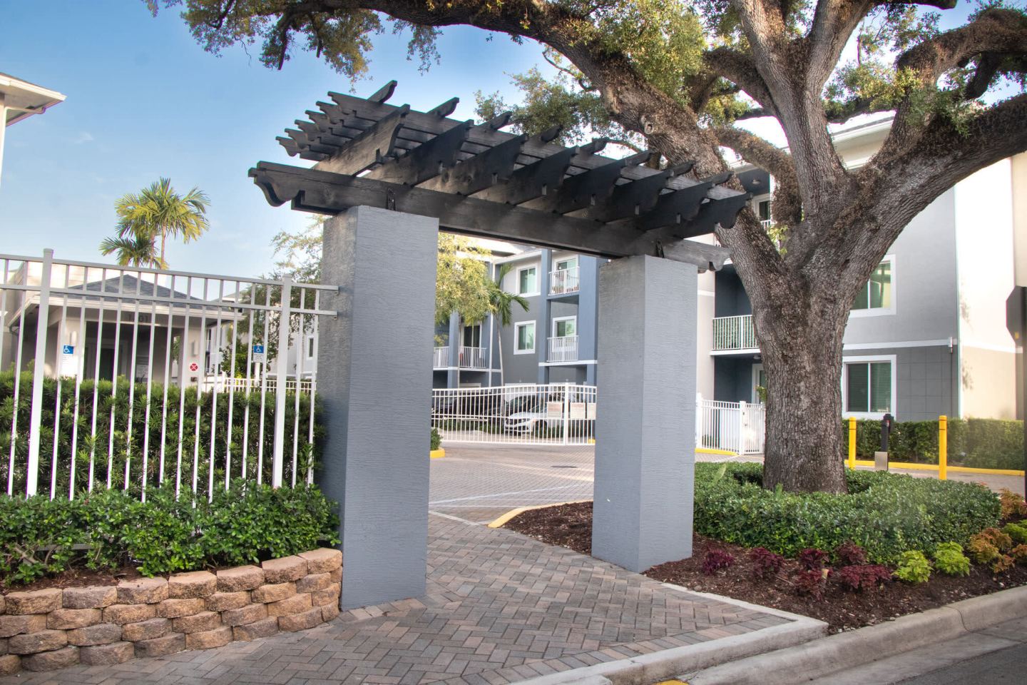 Blu on Marina Boulevard Image 23