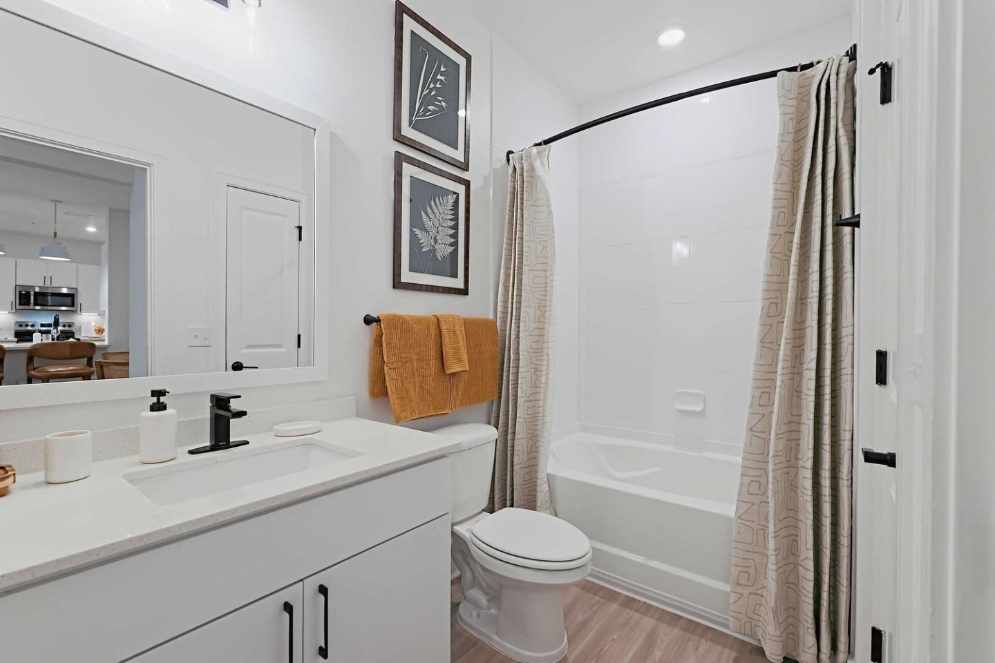 Tropia Luxury Apartments Image 31