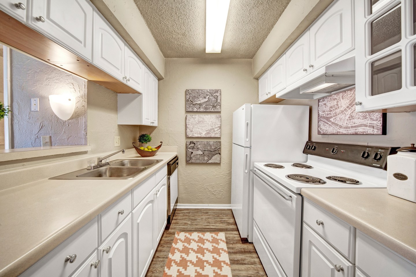 Brookwood Village Image 1