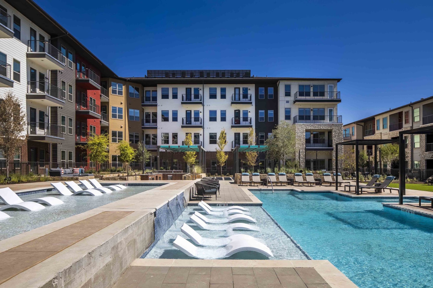 Sagemont Luxury Living Image 39