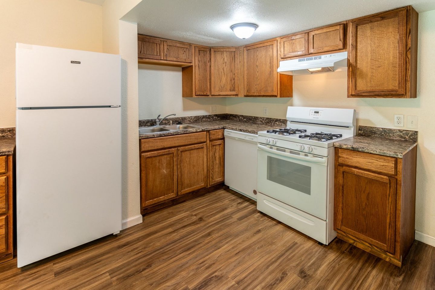 Arbor Pointe Townhomes Image 15