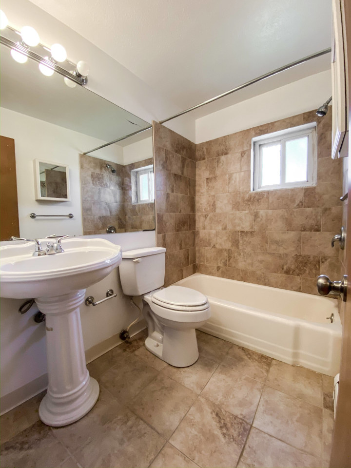 Hallwood Manor Apartments Image 13