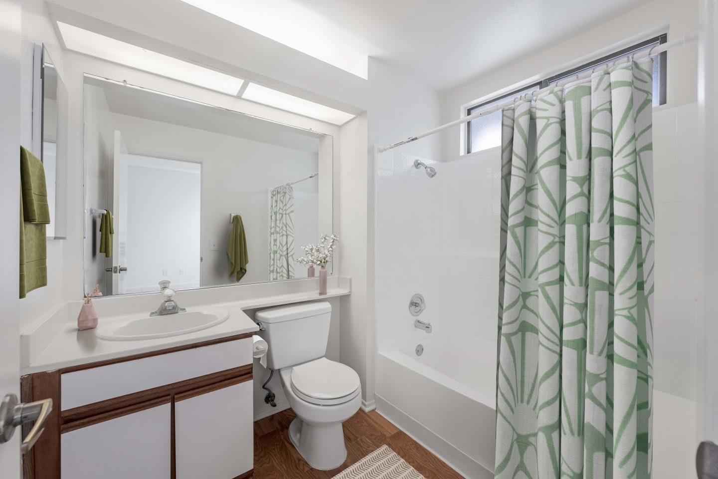 Cypress Point Apartments Image 7