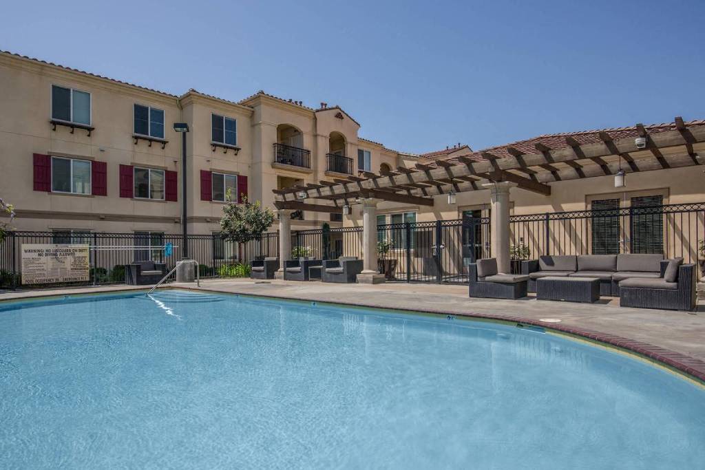 Senior Housing - Monaco Apartments Image 71
