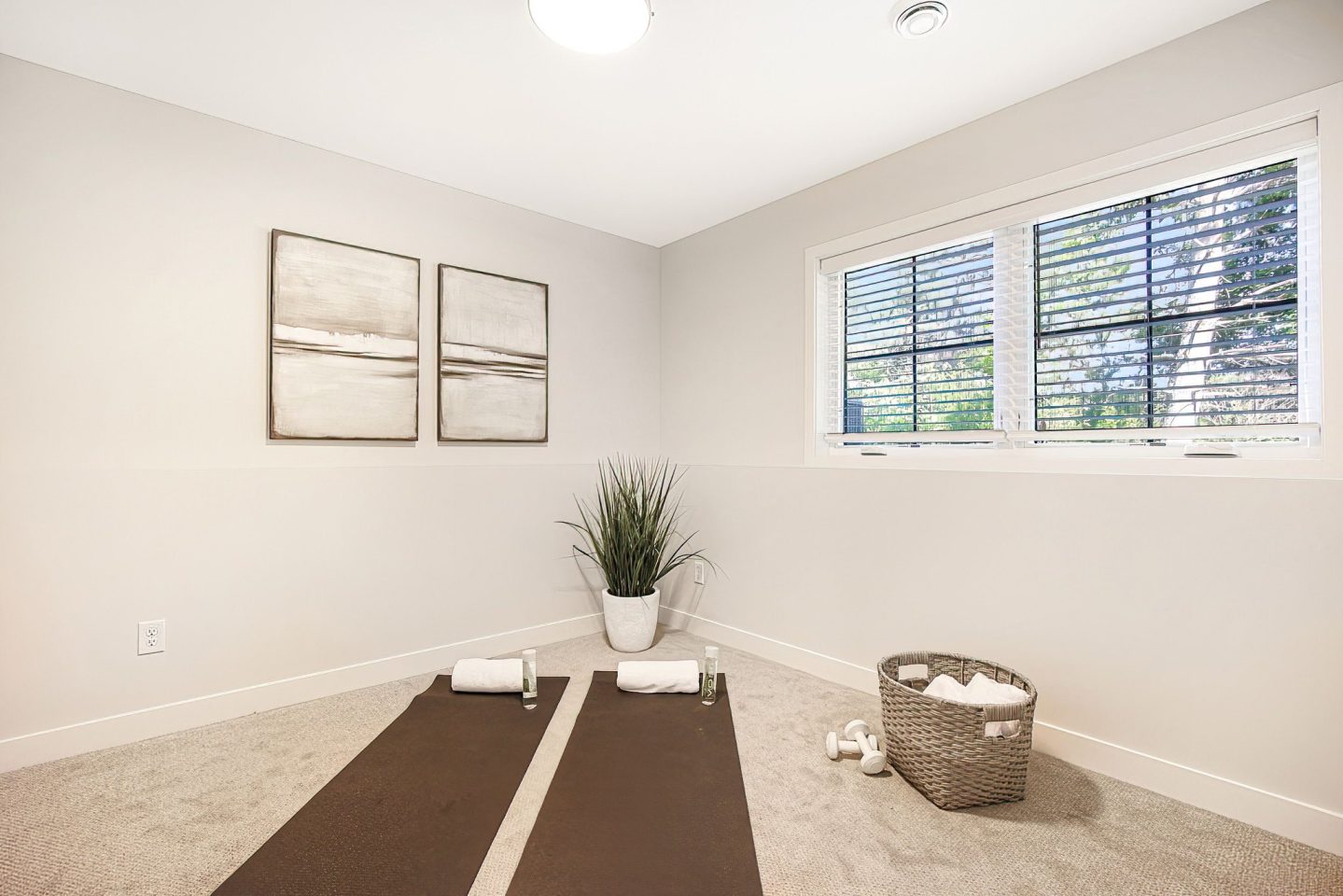 Foxtail Hollow Townhomes Image 30
