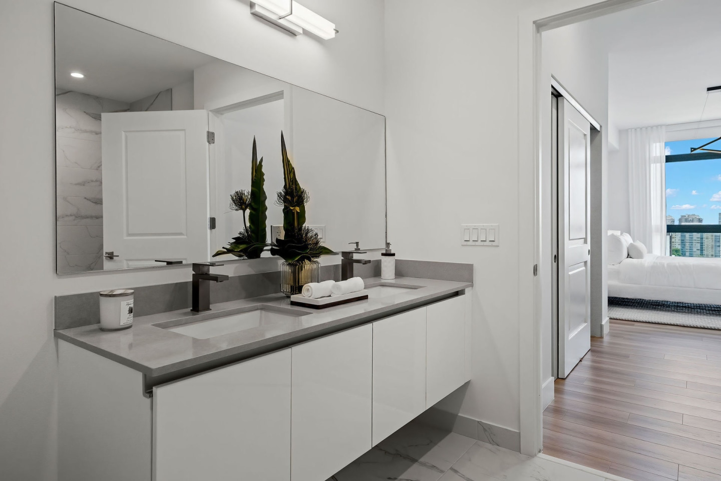 Slate Hallandale Beach Image 31