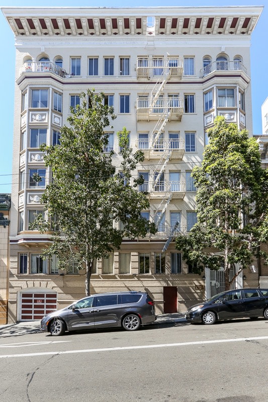 1040 Sutter St. Image 2