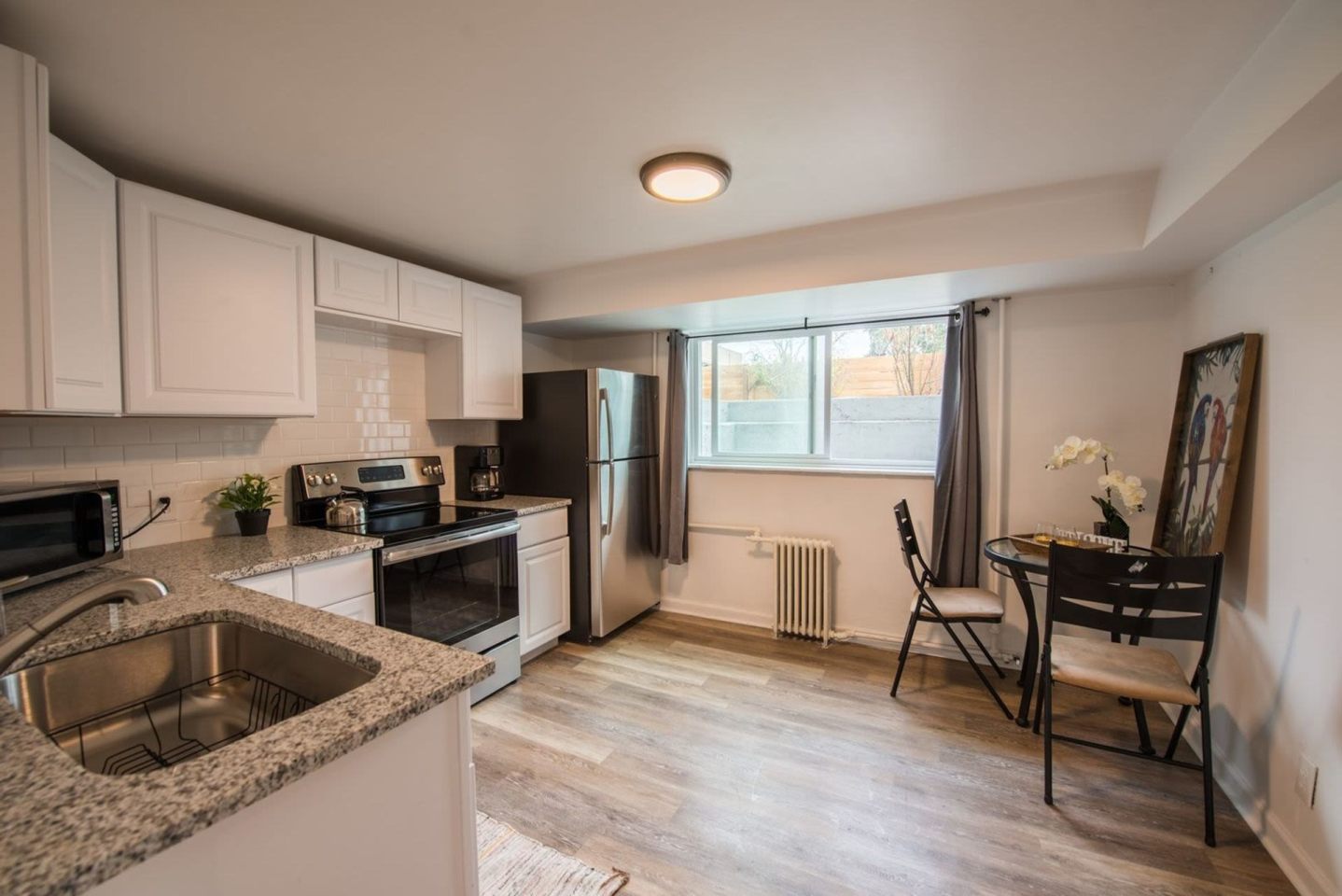 Mayfair Apartments Image 8