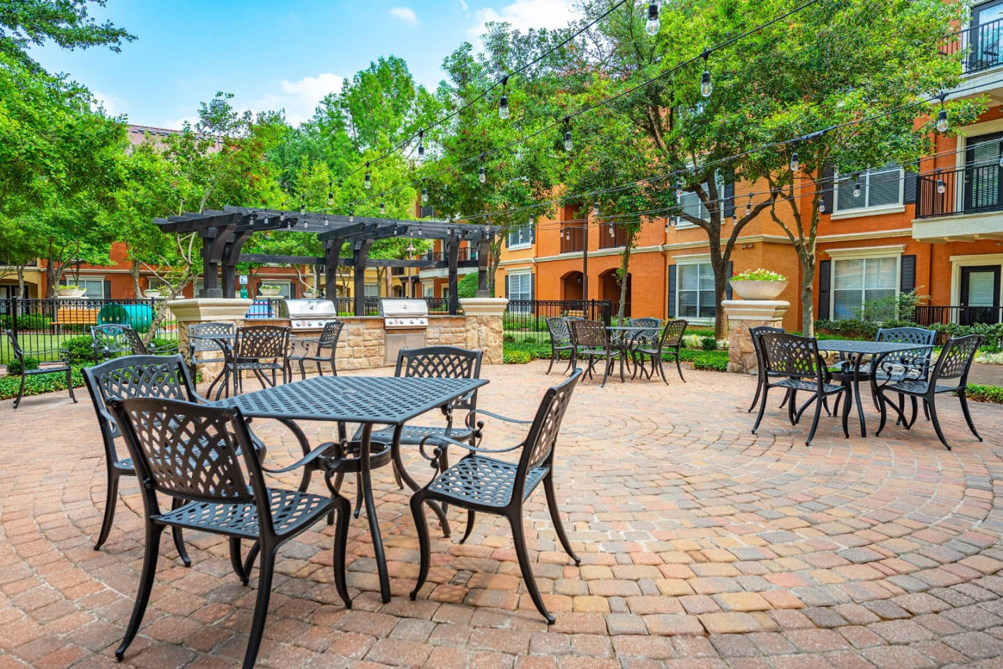 Allura Las Colinas Image 11