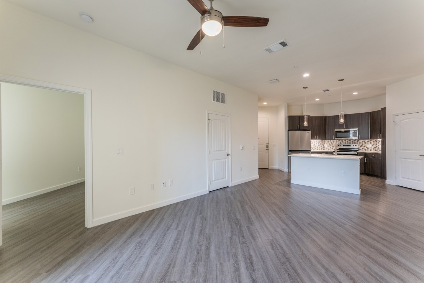 The Residences at 3000 Bardin Image 35