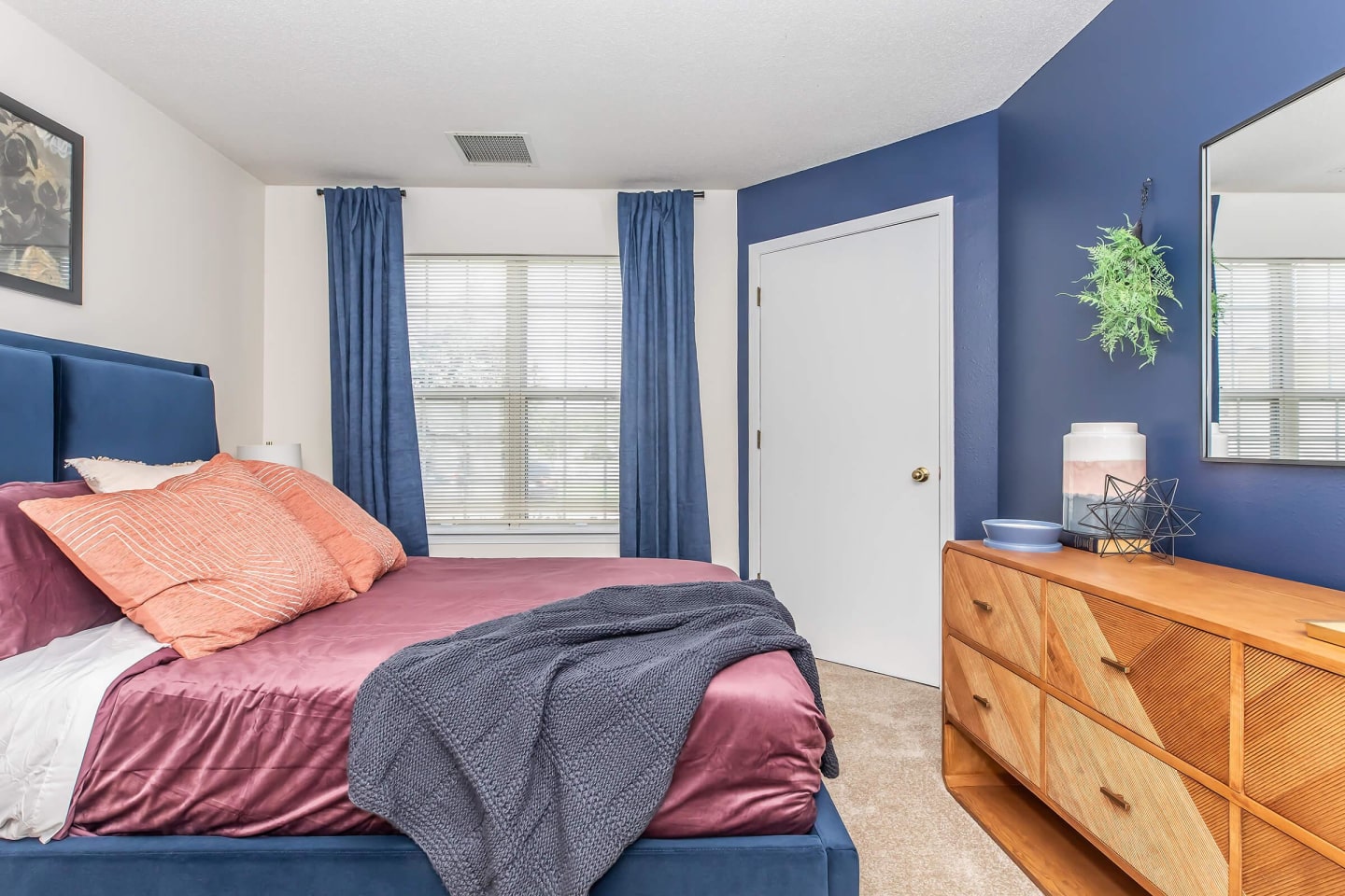 Ravinia Apartments Image 5
