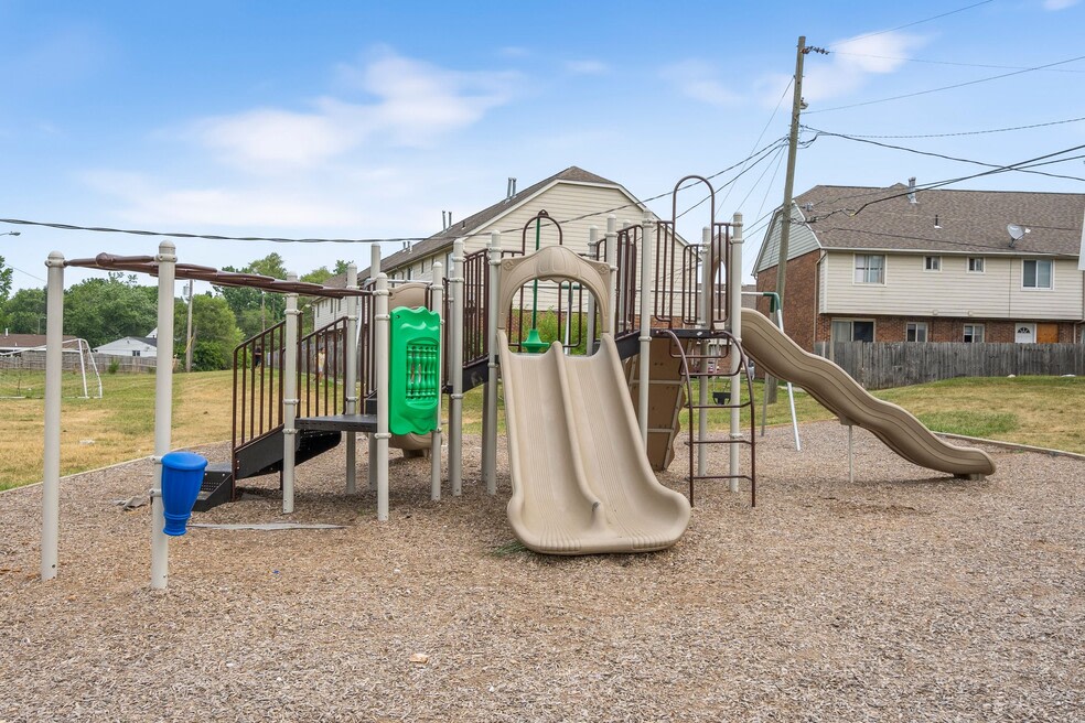 Napa Townhomes Image 12