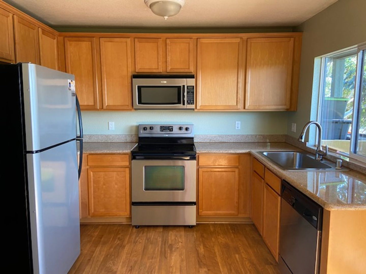 Suncrest Ridge Apartments Image 8