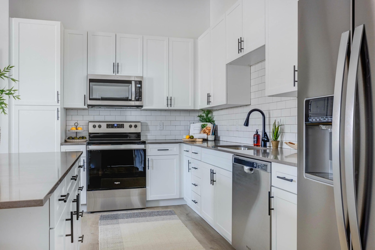 Aria Townhomes and Apartments Image 18
