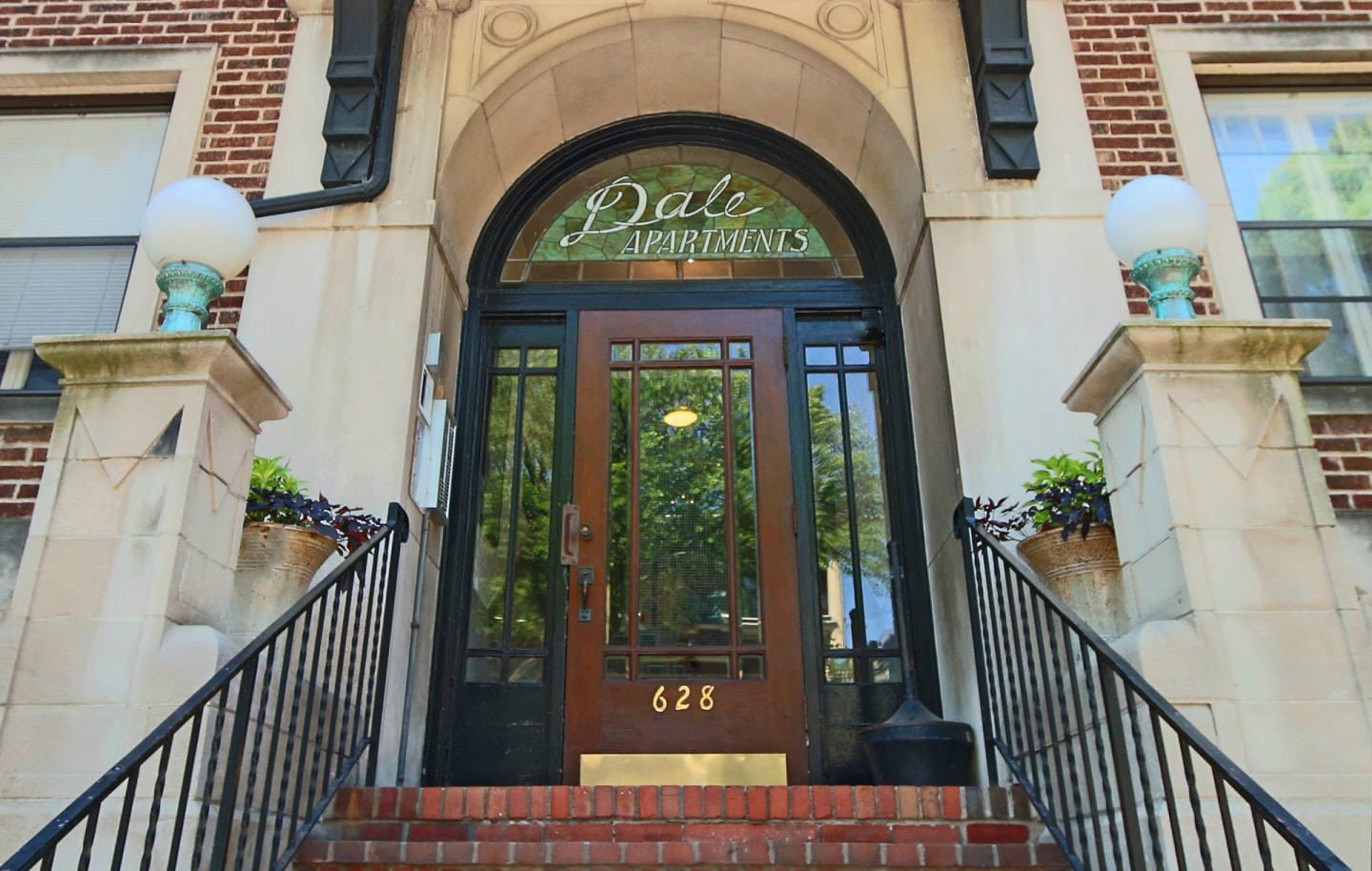 Grand & Dale Image 26