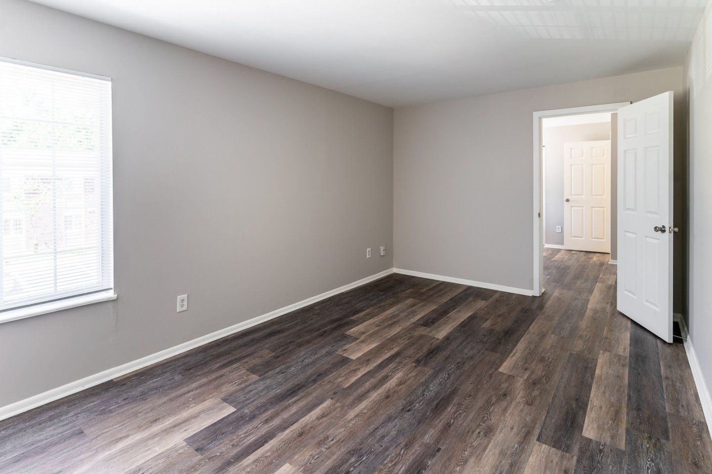 Pickwick Farms Apartments Image 18