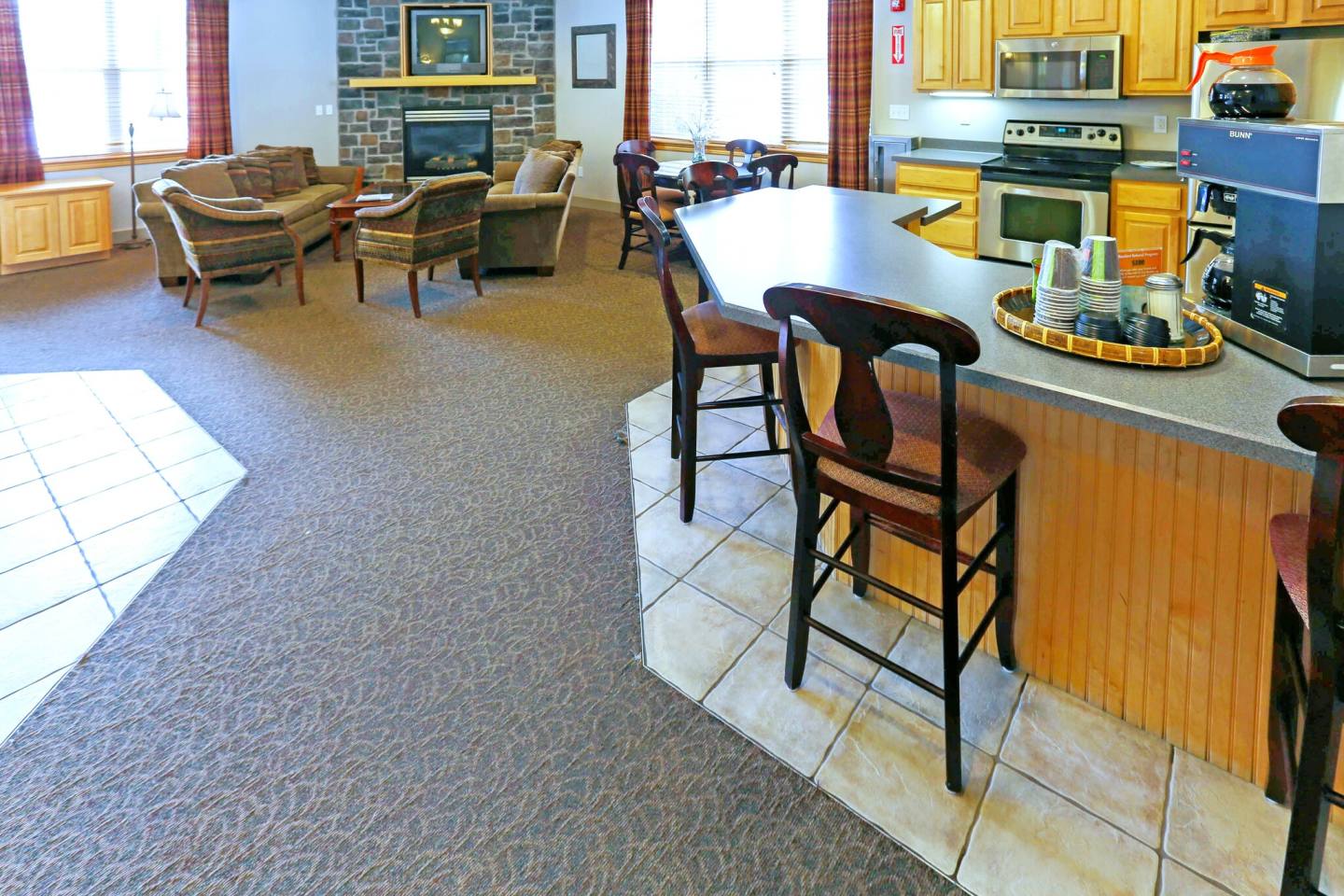 1600 Elmwood Avenue Image 10