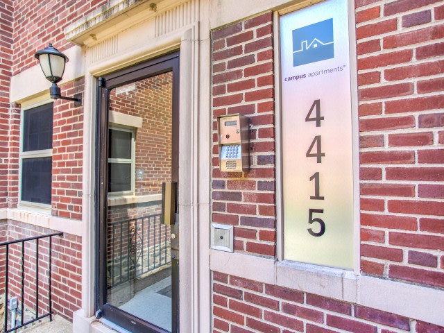 4415 Spruce St Image 1