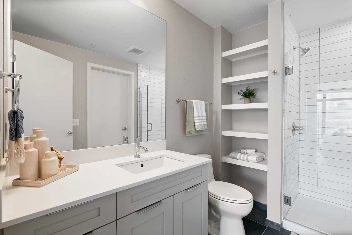 3000 Huron Image 22