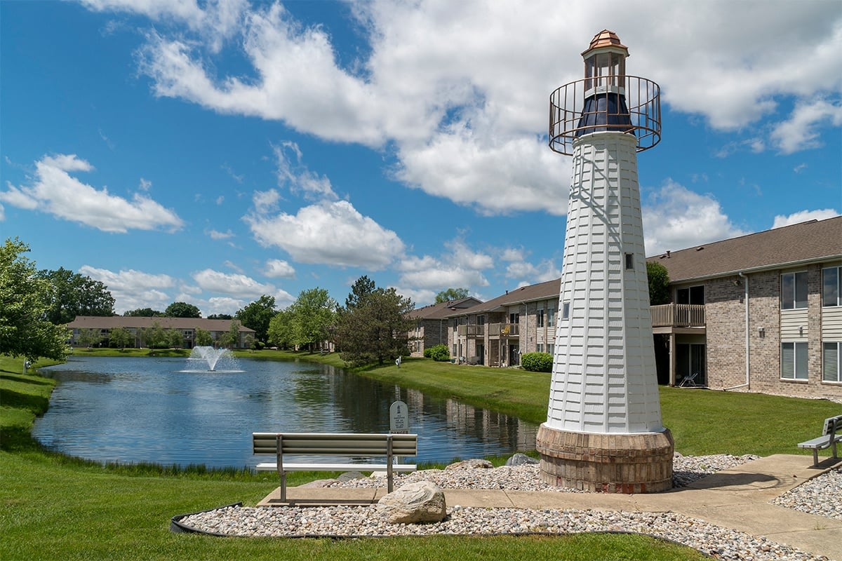 Beacon Lake Apartments Image 21