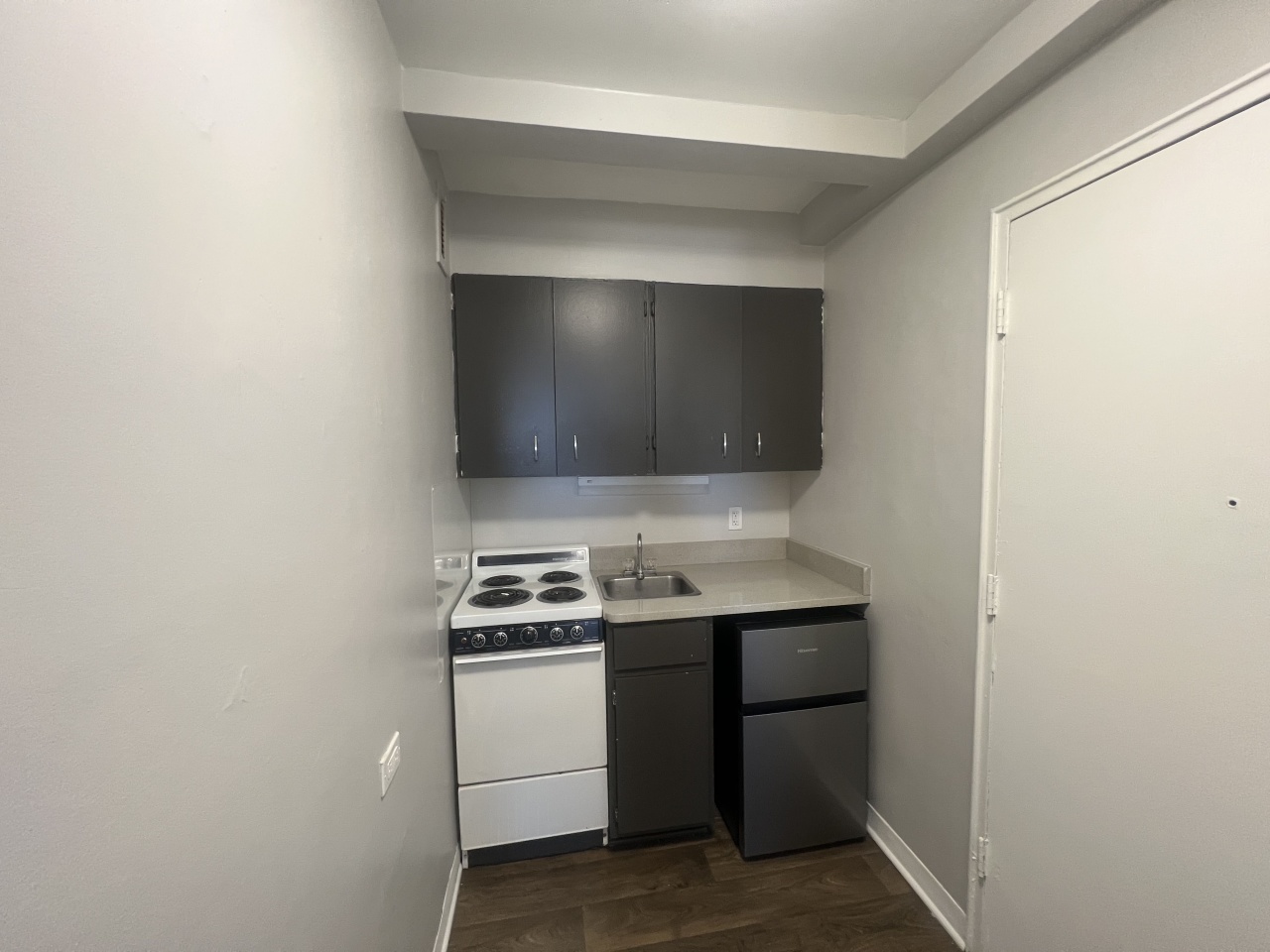 Cobb House Image 4