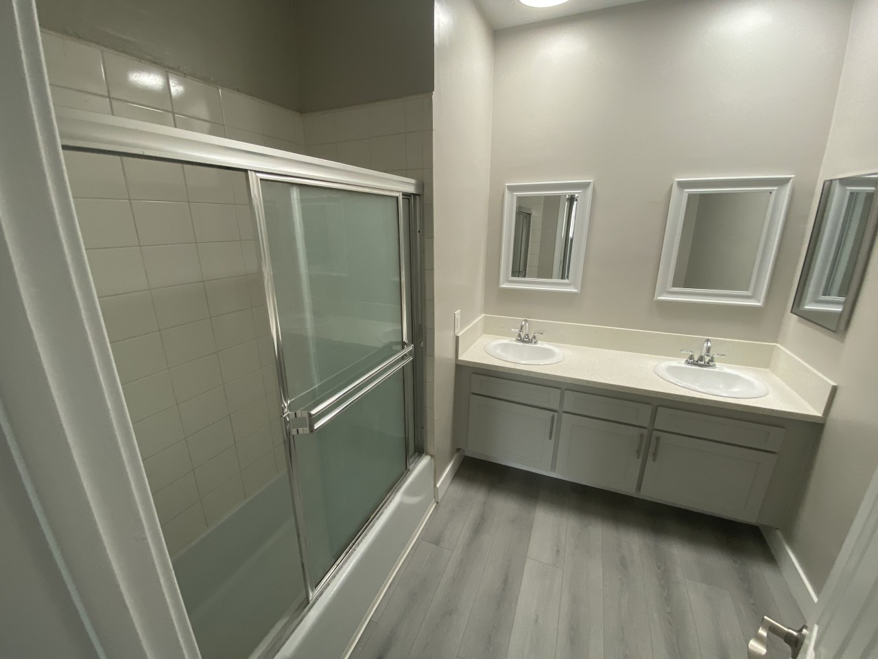 The Brentwood Collection Image 2