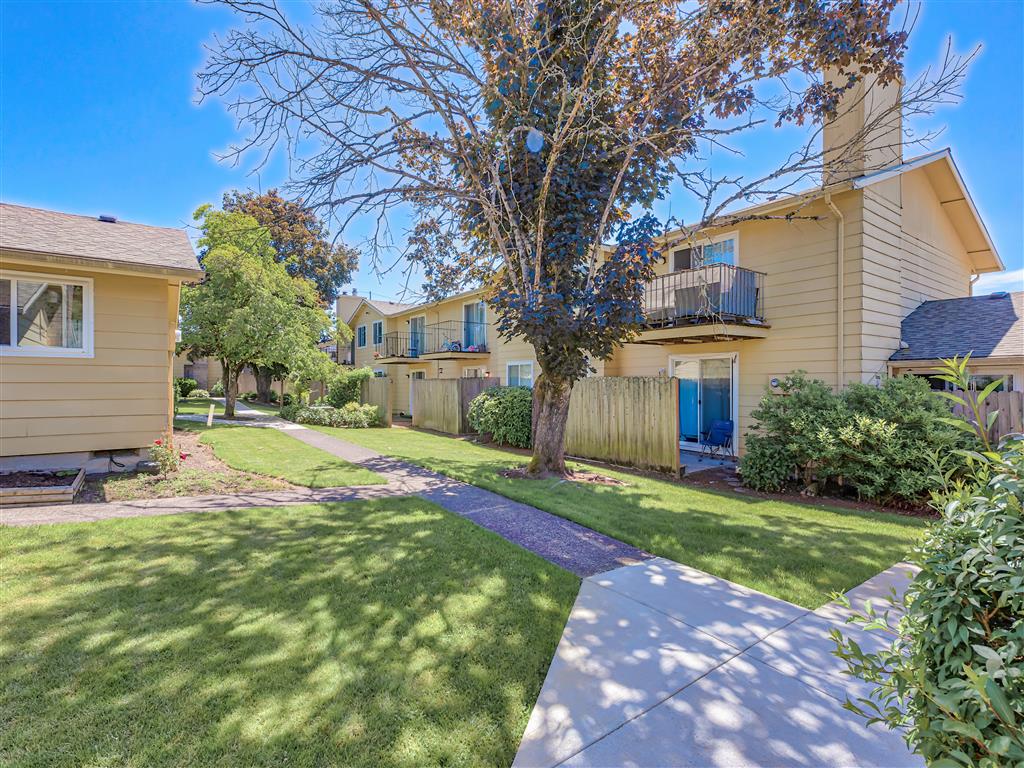 Beverly Gardens Image 23