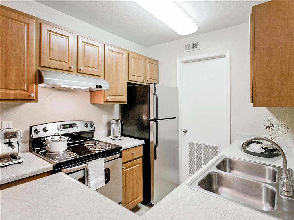 James Pointe Apartments Image 62