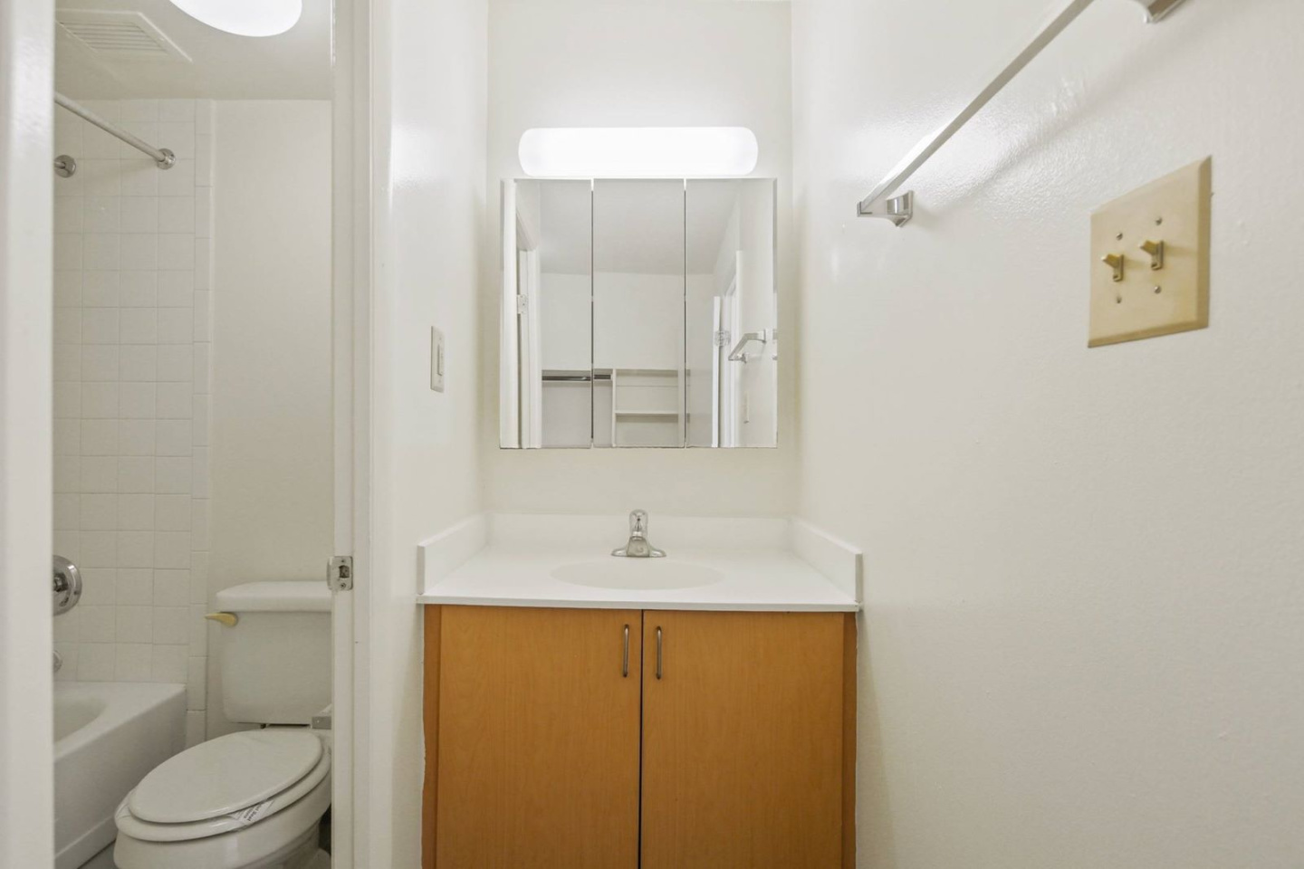 Hopkins House Image 5