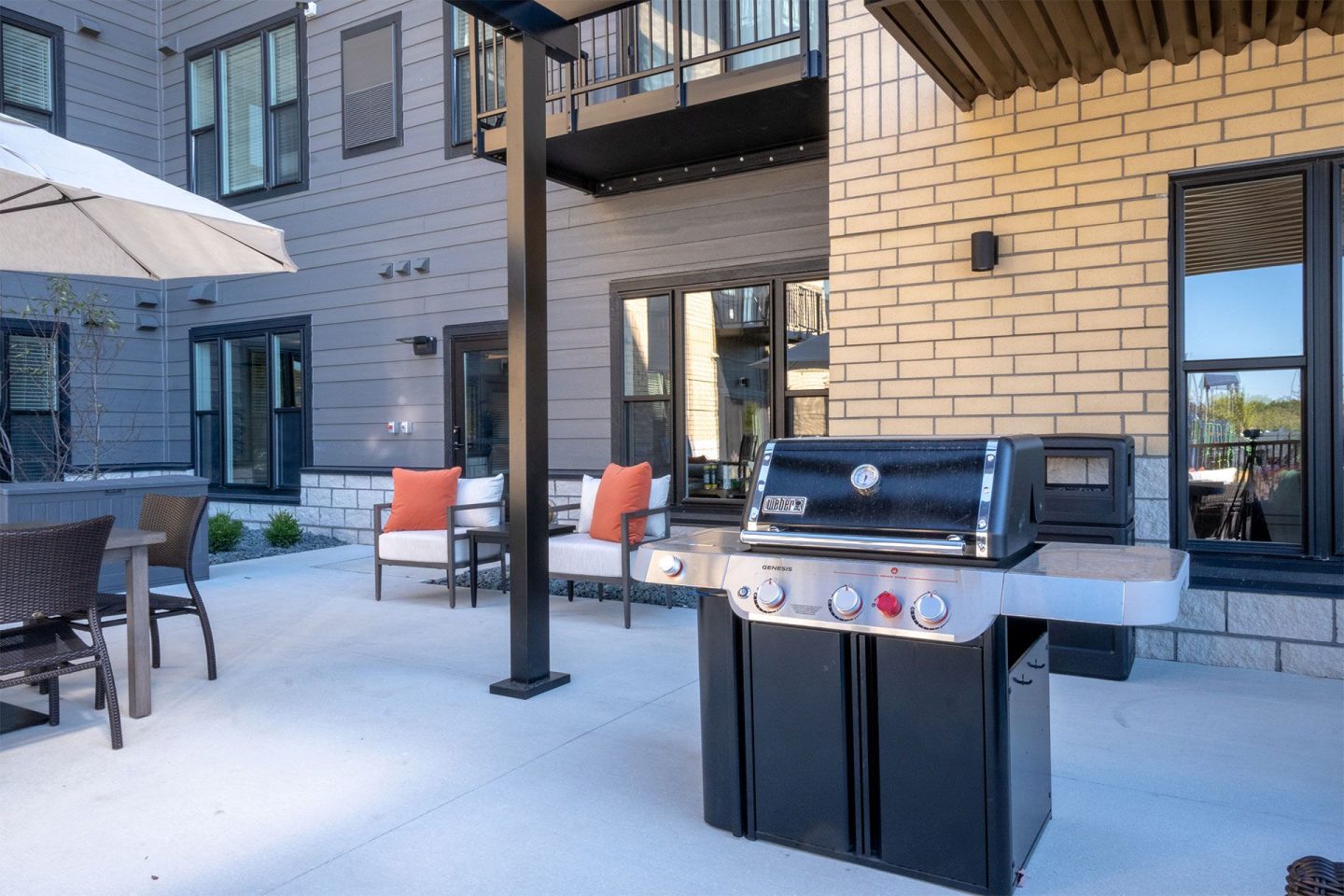 The Plaza at Hazeltine Apartments Image 27