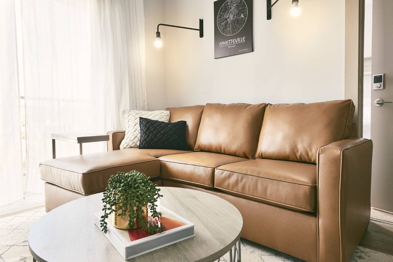 Student Housing - The Locale Image 2