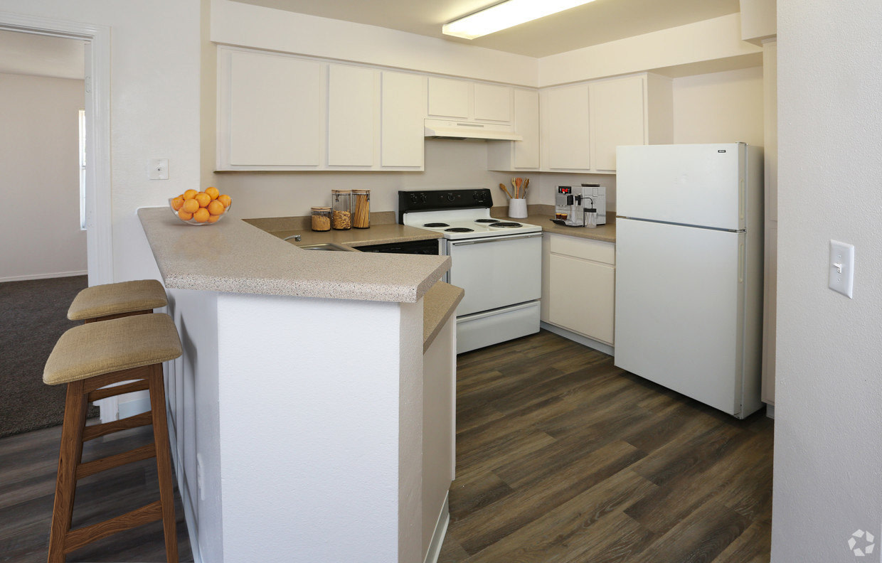 Canon De Arrowhead - Affordable Housing Image 7