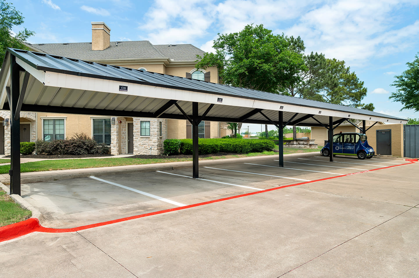 Cortland Lakemont Image 43