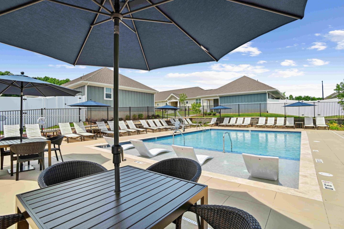 Zora University Townhomes Image 8