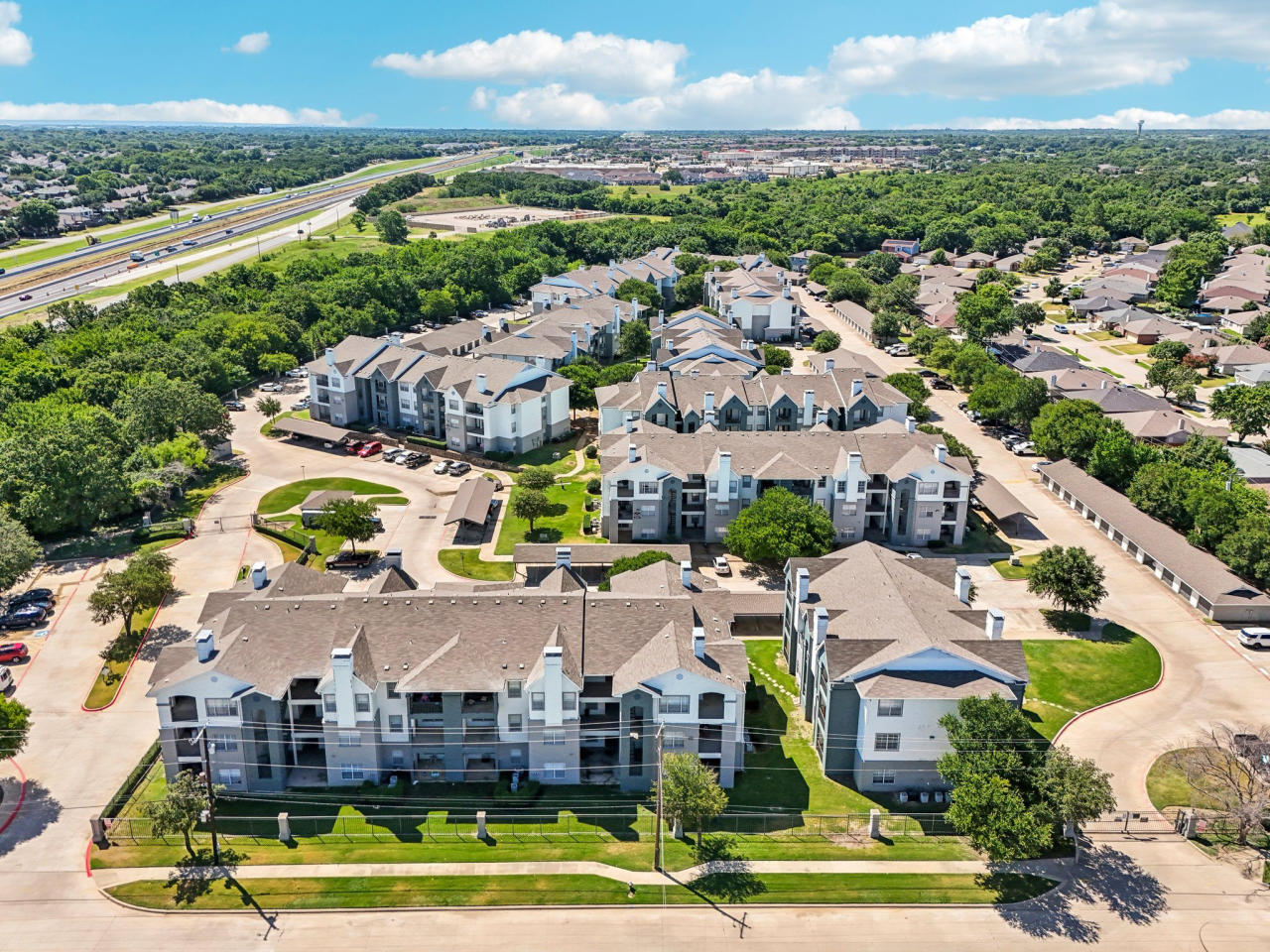 Southpoint Villas Image 9