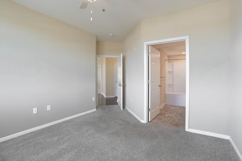 Quarters at Park View Image 17