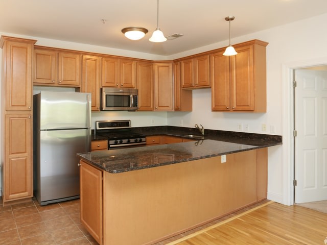 Mariners Landing Image 17
