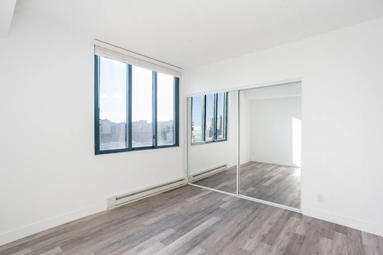 Trinity Towers Apartments Image 14