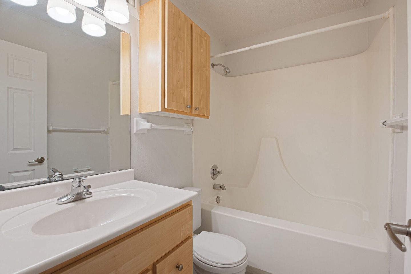 Park Plaza Apartments Image 14