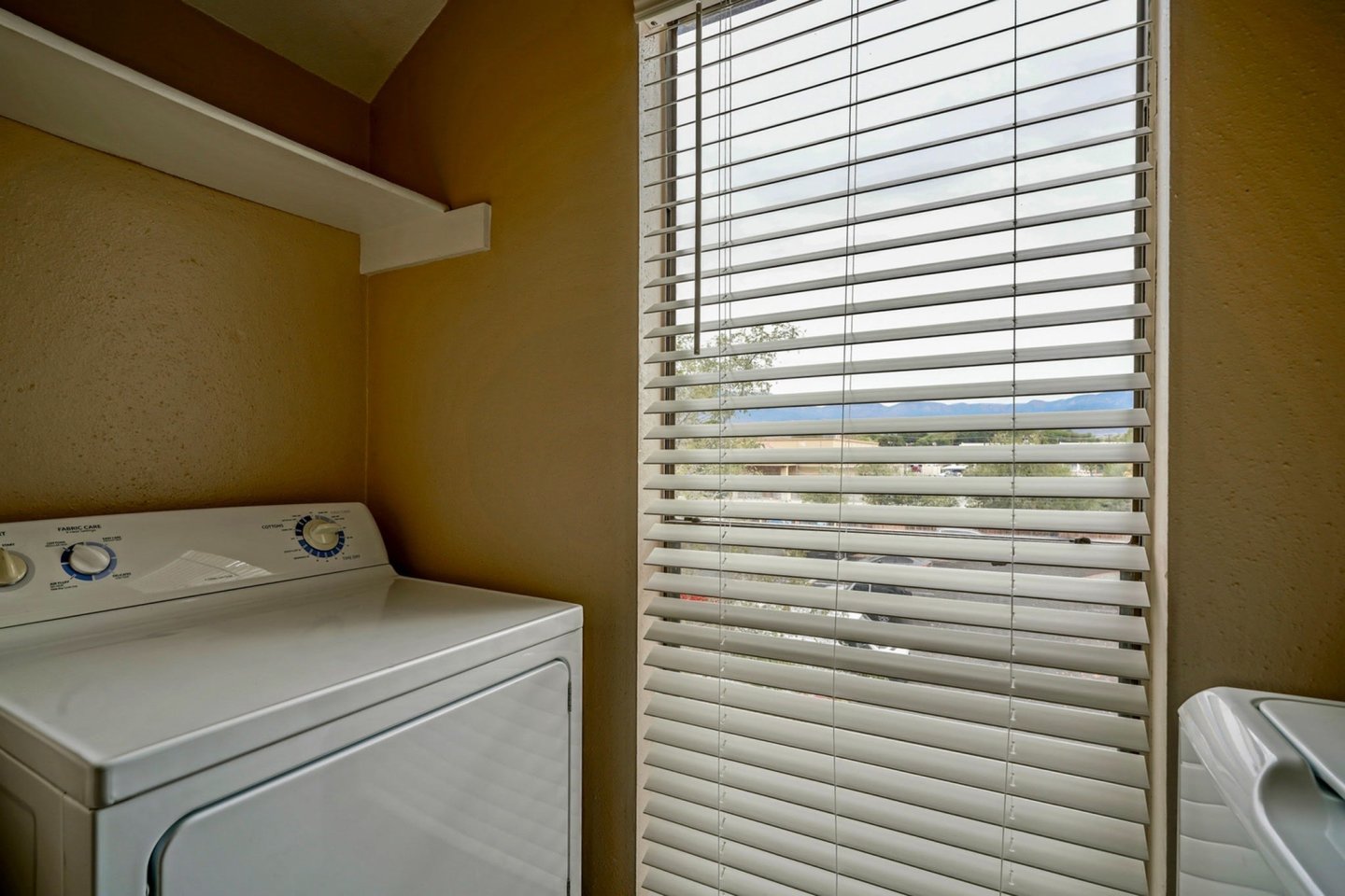 Silverado Apartments Image 32