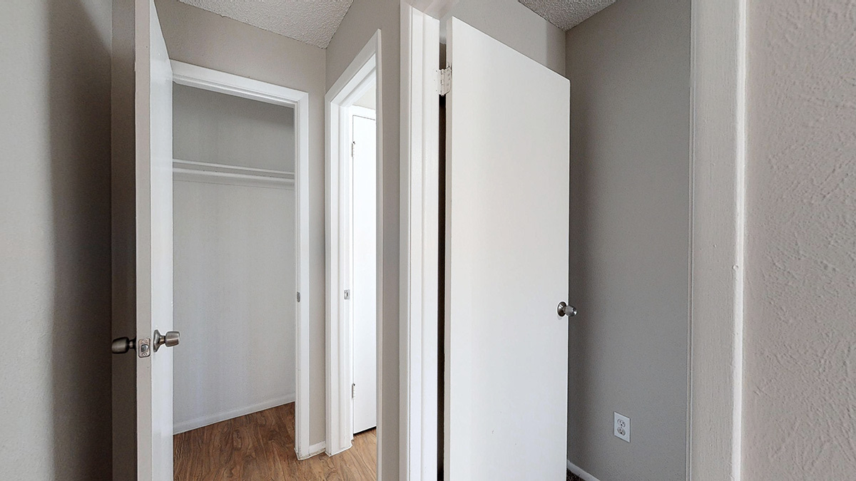 Powderhorn Apartments Image 8