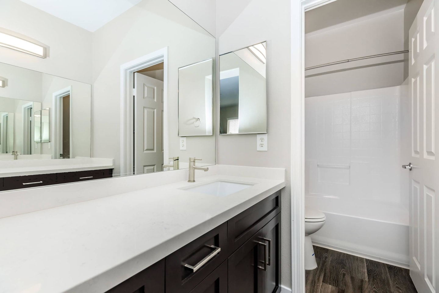 Bellecour Way Apartment Homes Image 36