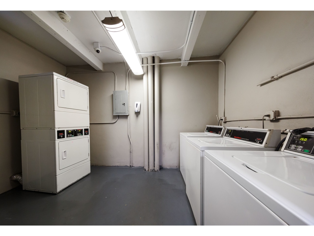 Miami Shores Luxury Apartments Image 16