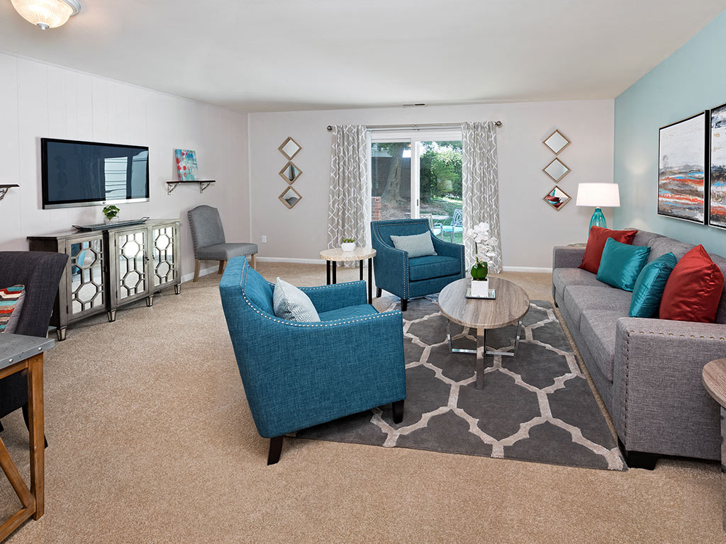 Chelsea Square Apartments Image 7