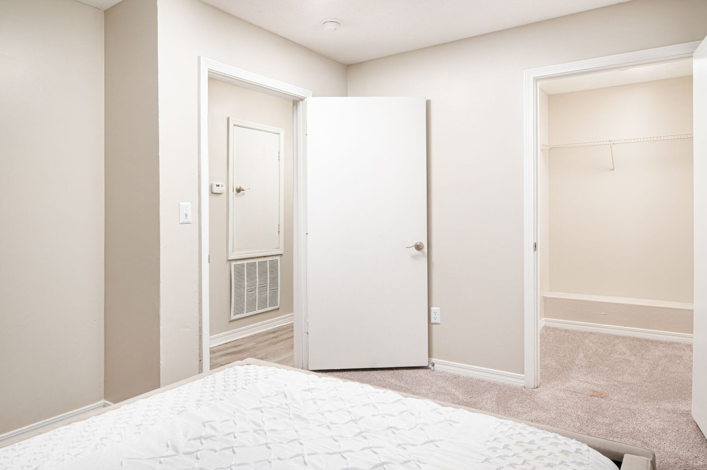 Midsouth 301 Image 8