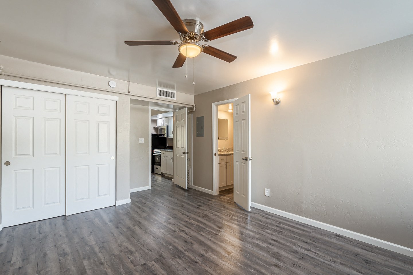 University Lofts - Student Housing Image 28